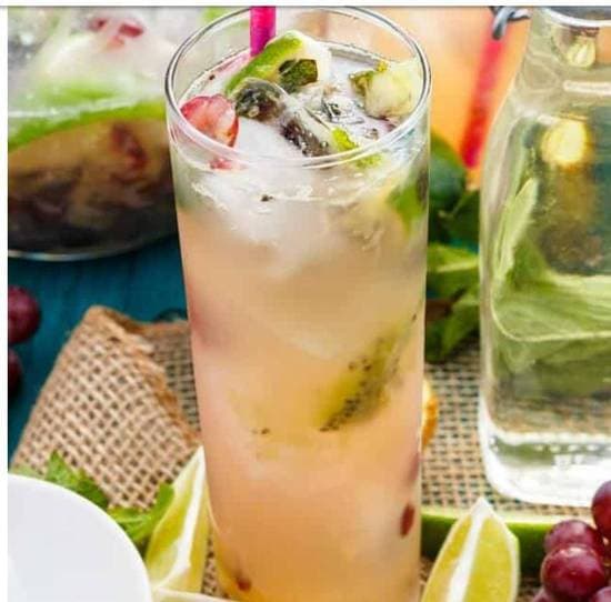 Kiwi, Strawberry and Grapes