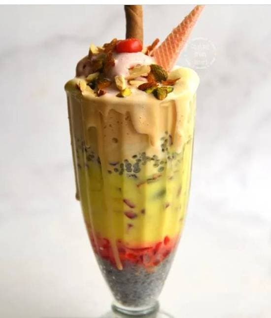 Banana and Chocolate Faluda